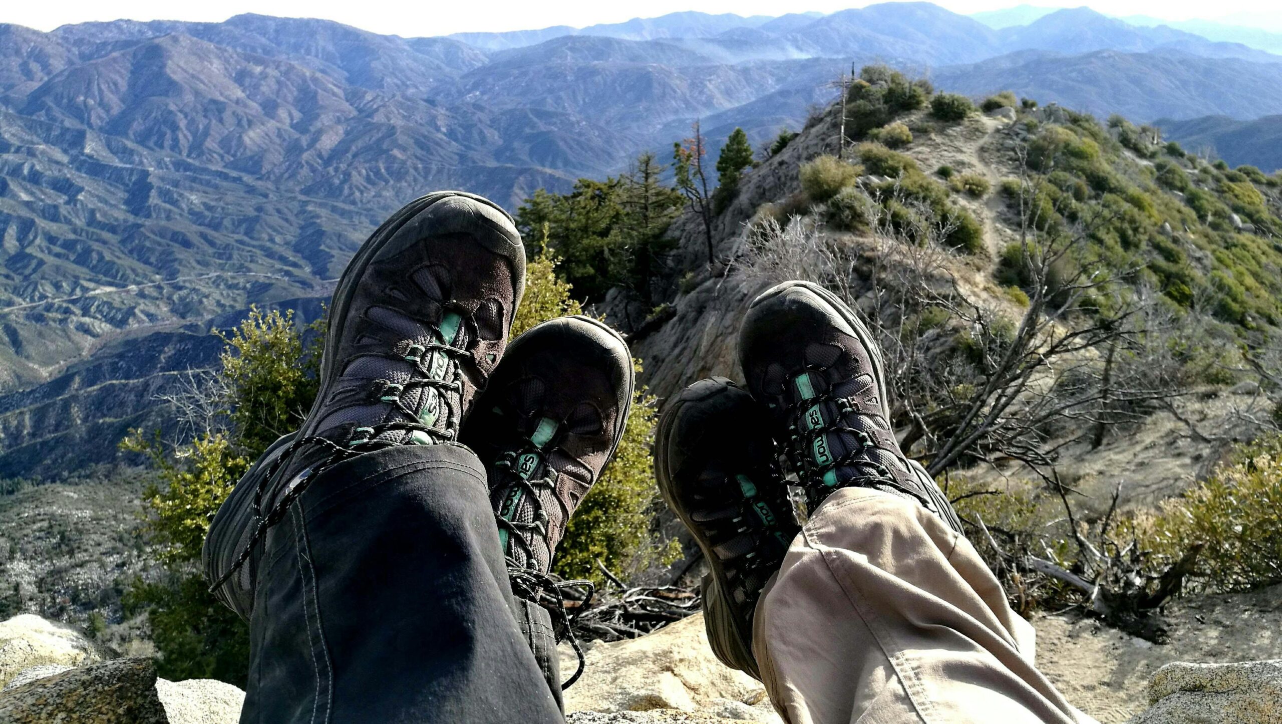 Hur kan Altra Lone Peak skor, löparvästar och Joe Nimble skor maximera din löpupplevelse och träningseffektivitet?