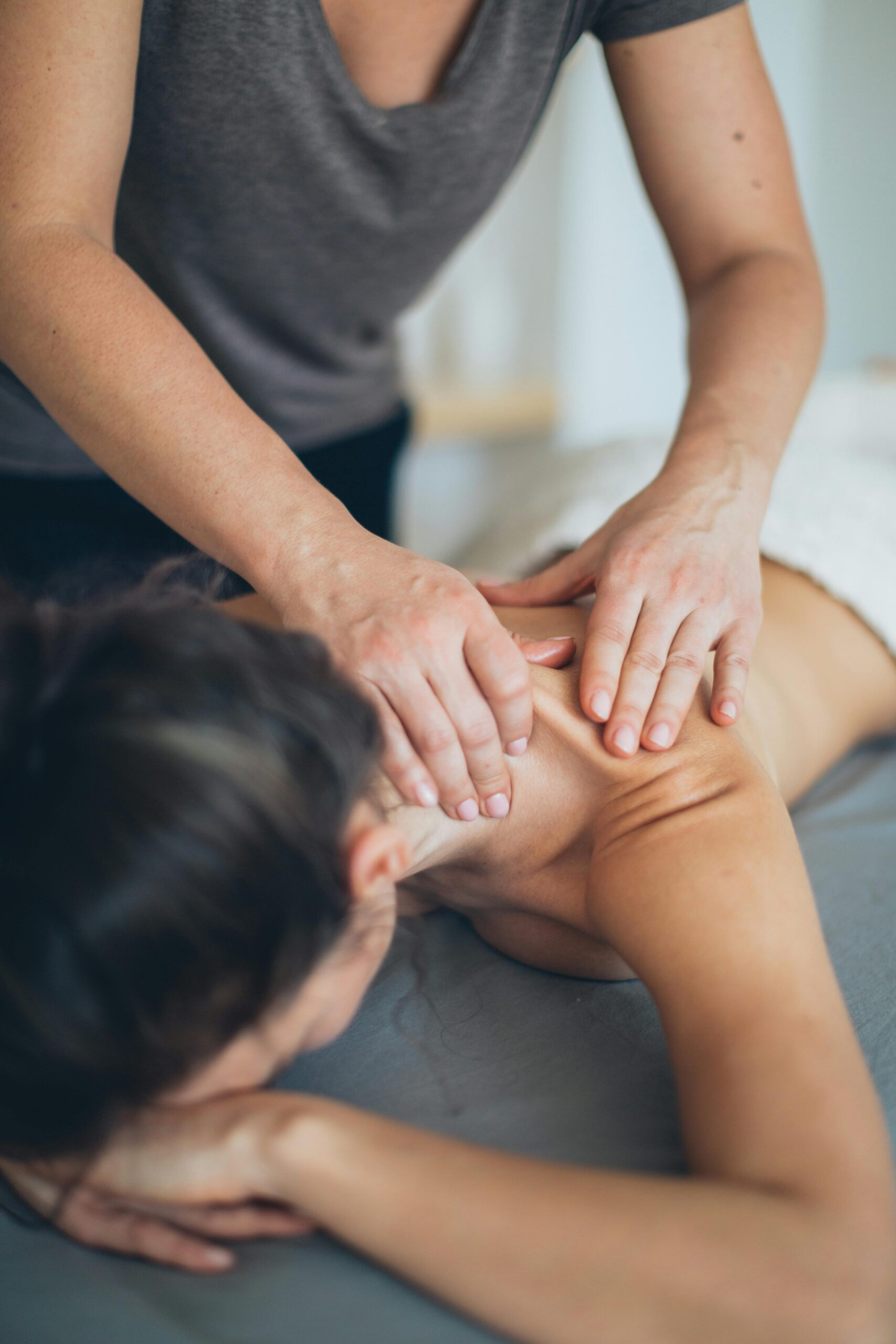 Unna Dig en Massage i Gävle hos en Skönhetssalong